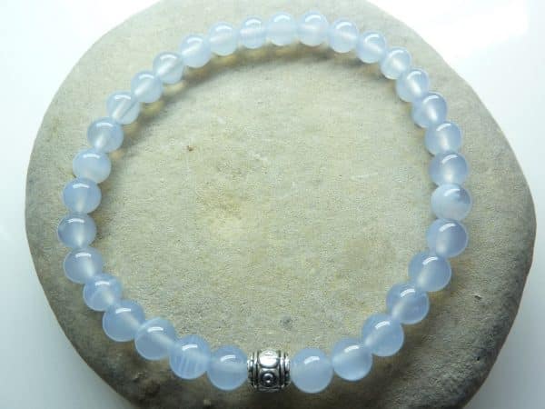 Bracelet Calcédoine bleue en perles rondes 6 mm