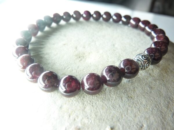 Bracelet Grenat en perles rondes 6 mm