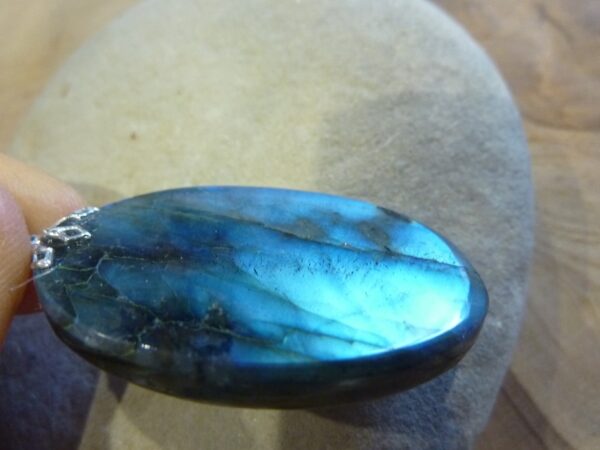 Pendentif Labradorite 17,9 gr ref 0112
