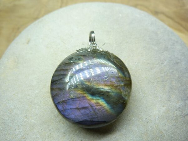 Pendentif Labradorite violet 11,3 gr ref 0307