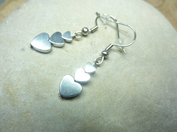 Boucles d'oreilles Hématite en coeur