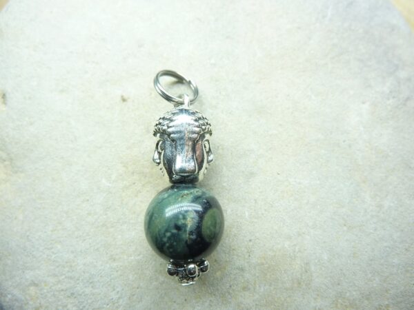 Pendentif Jaspe Kambamba 10 mm - Bouddha