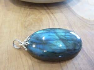 Pendentif Labradorite 16,5 gr ref 0317