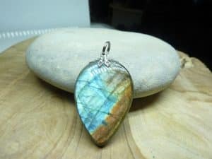 Pendentif Labradorite 9,4 gr ref 1324