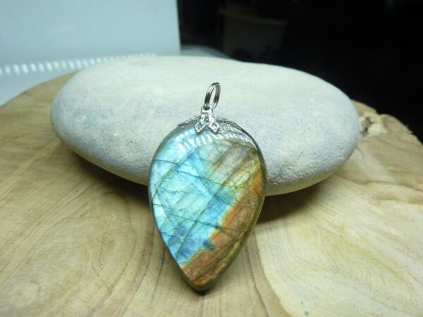 Pendentif Labradorite 9,4 gr ref 1324