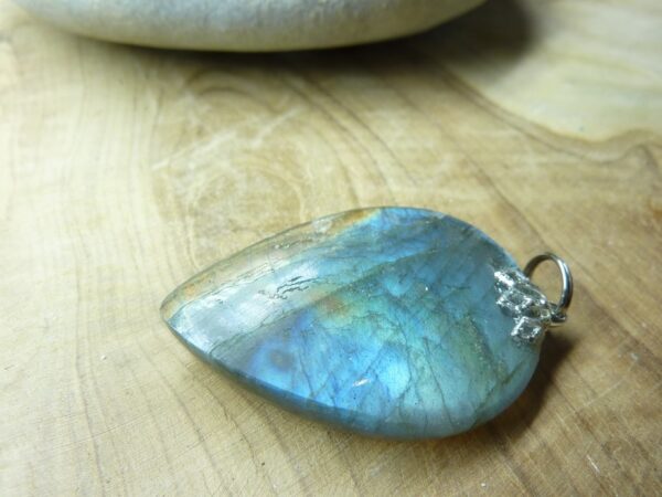 Pendentif Labradorite 9,4 gr ref 1324