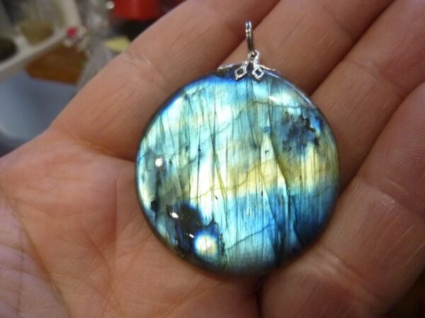 Pendentif Labradorite 20,6 gr ref 2607