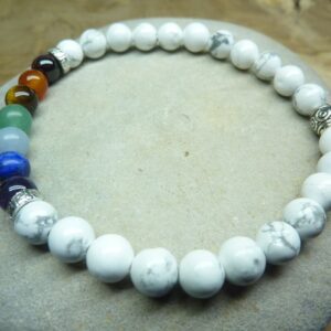 Bracelet Howlite - Chakras - perles rondes 6 mm