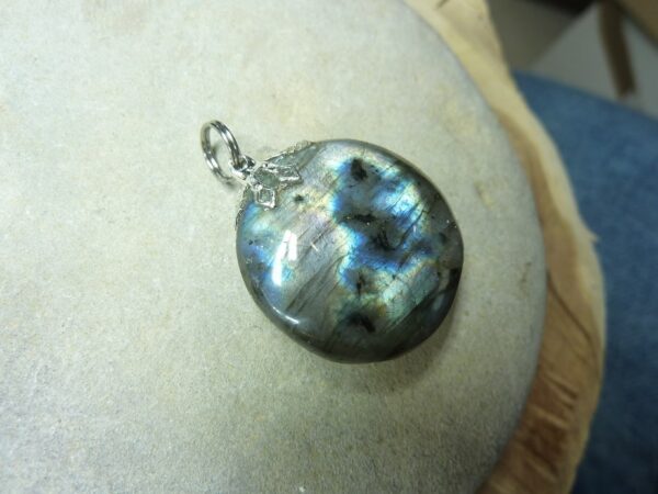 Pendentif Labradorite 9,8 gr ref 1315