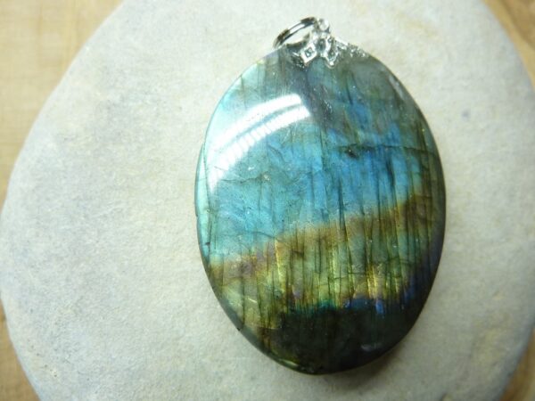 Pendentif Labradorite 24,9 gr ref 1717