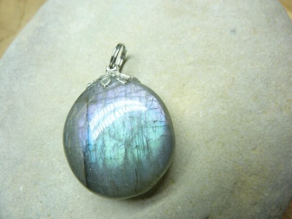 Pendentif Labradorite 10 gr Ref 1616