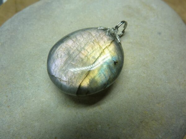 Pendentif Labradorite 10 gr Ref 1616