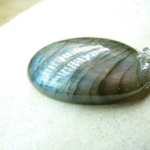 Pendentif Labradorite 8,4 gr ref 1217