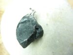 Pendentif Spinelle noir Brut 16,2 gr ref 3638
