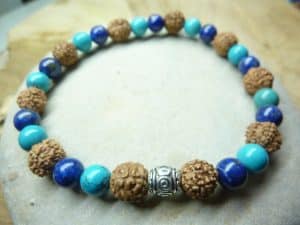 Bracelet Turquoise-Lapis lazuli-Rudraksha perles rondes 8-6 mm