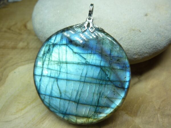 Pendentif Labradorite 20,5 gr ref 4728