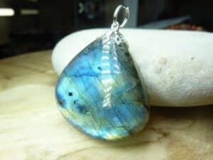 Pendentif Labradorite 13,7 gr ref 2805