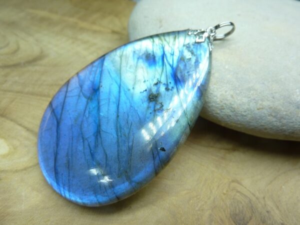 Pendentif Labradorite 22,7 gr ref 1010