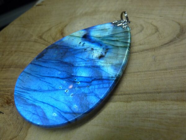 Pendentif Labradorite 22,7 gr ref 1010