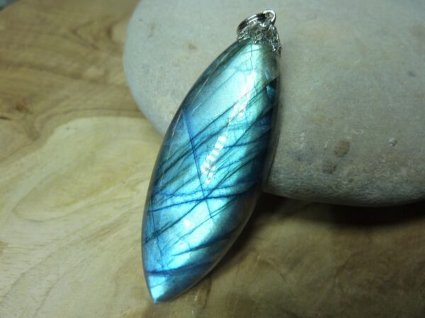 Pendentif Labradorite 16,5 gr ref 7412