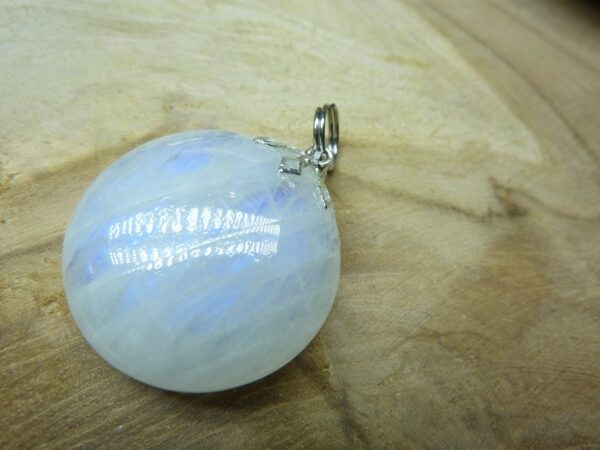 Pendentif Pierre de lune 9 gr ref 2328
