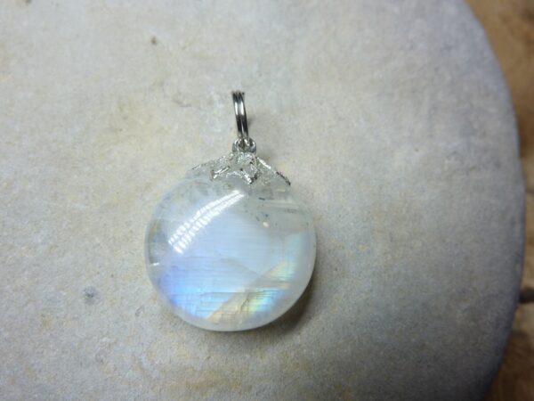 Pendentif Pierre de lune 4,4 gr ref 5316