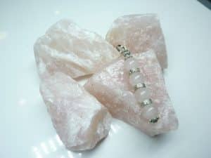 Quartz rose propriétés et vertus