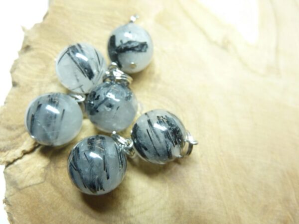 Pendentif Quartz tourmaliné - Perles rondes 12 mm