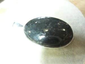 Pendentif Nuummite Véritable monture argent 925 ref 5371
