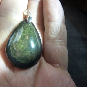 Pendentif Obsidienne mentogochol rare Ref 2323