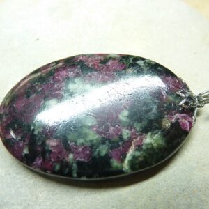 Pendentif Eudialyte 15,3 gr ref 4129