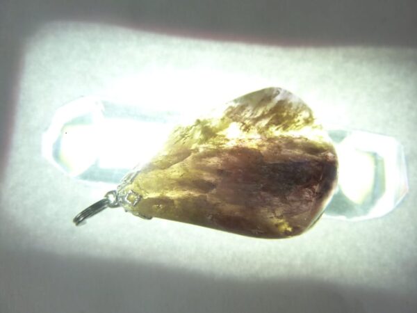 Pendentif Cacoxénite super seven ref 1144