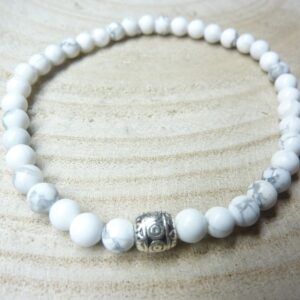 Bracelet Howlite - perles rondes 4 mm