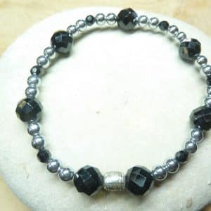 Bracelet Spinelle noir-Hématite - Perles rondes 8-4 mm