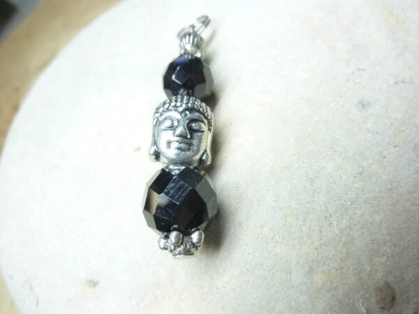 Pendentif Spinelle noir-Bouddha