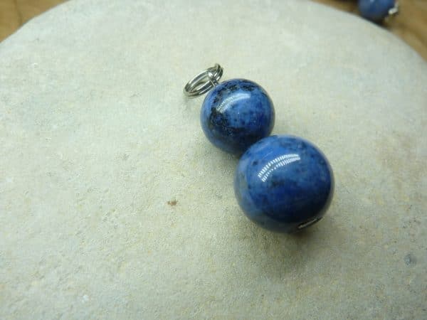 Pendentif Dumortiérite – perles 12-10 mm