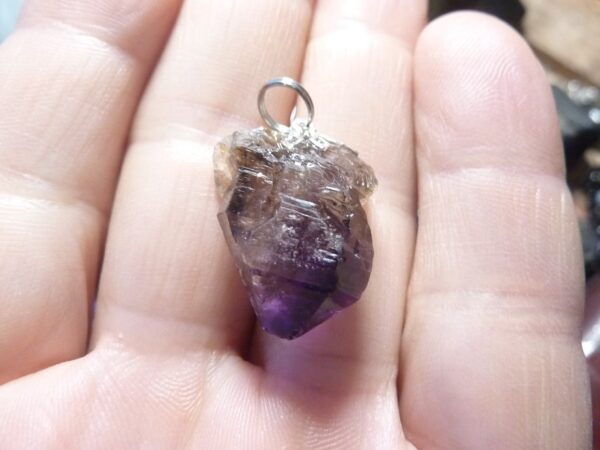 Pendentif Cacoxénite super seven ref 1917