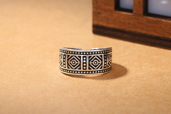Bague géométrique rhomboïde réglable en argent
