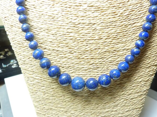 Collier lapis lazuli perles rondes 6 à 14 mm