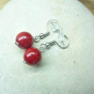 Boucles d'oreilles Corail rouge - perles rondes 10 mm