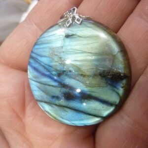 Pendentif Labradorite 22,8 gr ref 3329