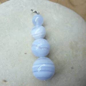 Pendentif Calcédoine bleue - Perles rondes 14-8 mm
