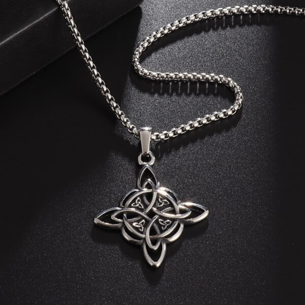 Pendentif noeud de sorcière (Wiccan) ref 2