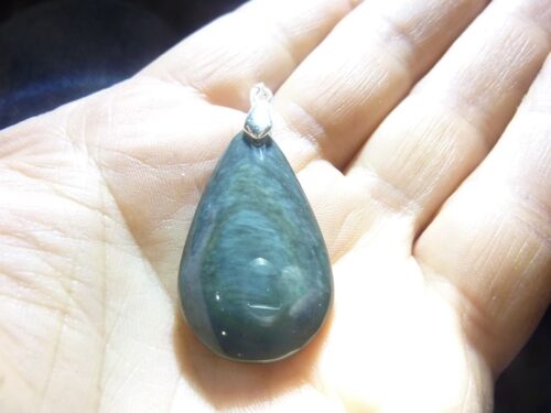 Pendentif Obsidienne mentogochol ref 033