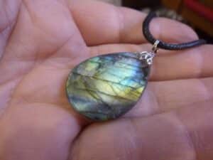 Collier pendentif Labradorite GG 1535