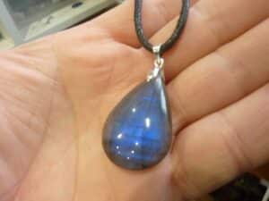 Collier pendentif Labradorite GG 1603