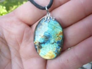 Collier pendentif Labradorite GG SOL1
