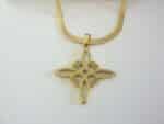 Collier Pendentif noeud de sorcière (Wiccan) ref 02 or