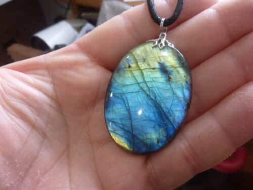 Pendentif Labradorite spécial pour thérapeute GG 712