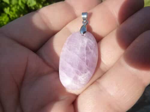 Pendentif Kunzite monture argent 925 ref 1906